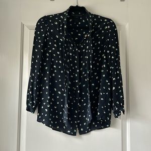 Marc by Marc Jacobs silk shirt. Size 4